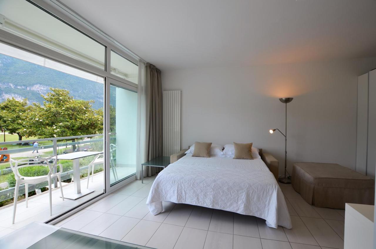 Club Nautico - Phoenix Studio Lake View Riva del Garda Exterior foto
