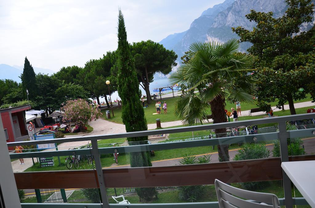 Club Nautico - Phoenix Studio Lake View Riva del Garda Habitación foto